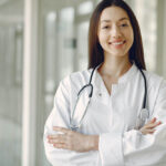 A real doctor's note has doctor's and clinic's verifiable information on it.